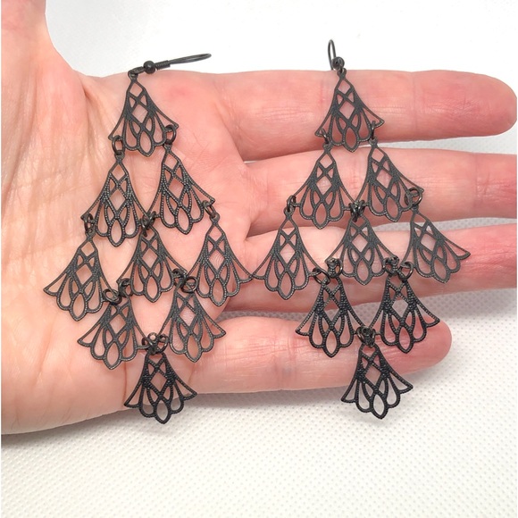 Black Goth Spiderweb Dangle Earrings - Picture 2 of 3